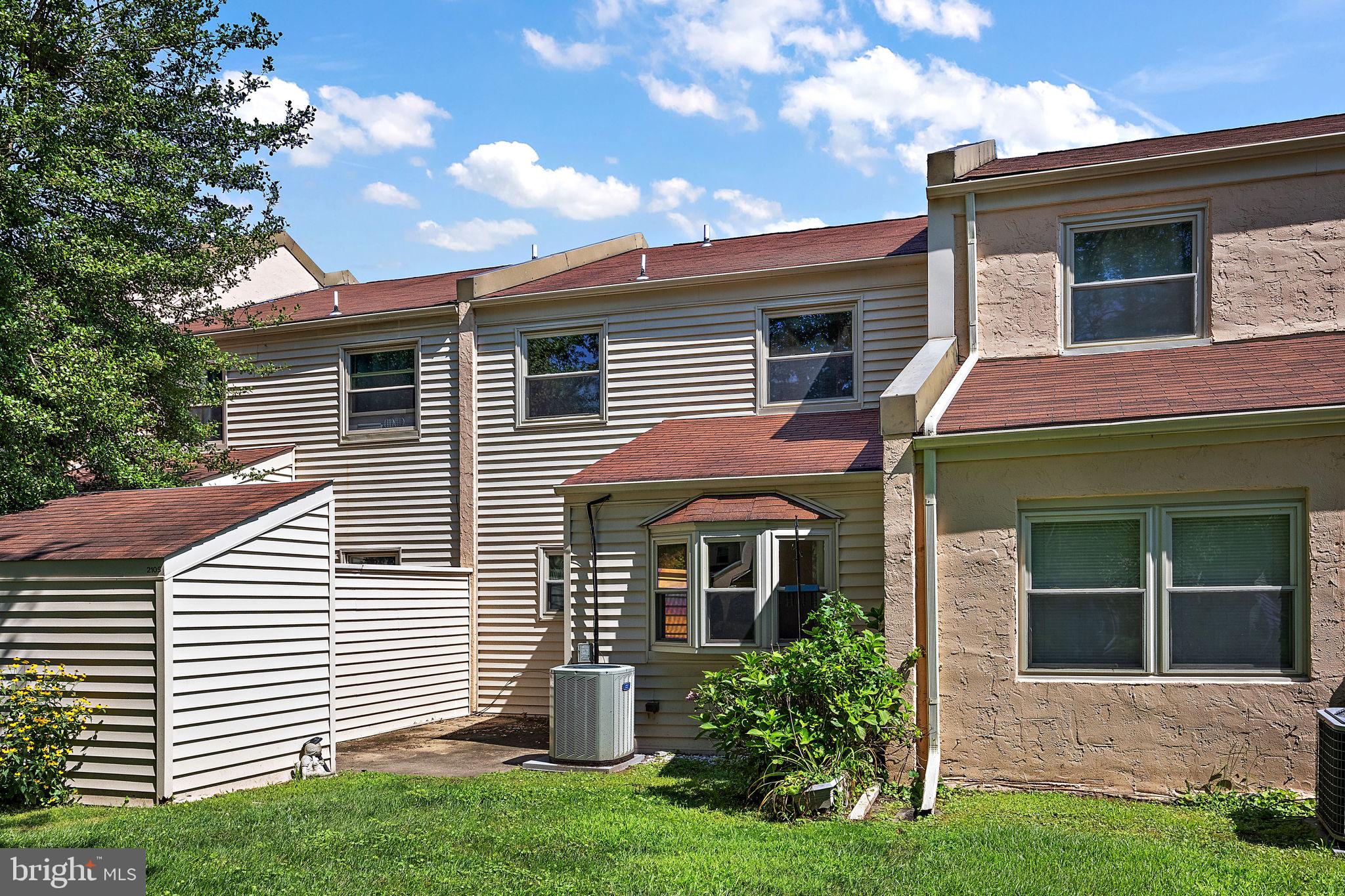 2105 Chelmsford Cir #2105