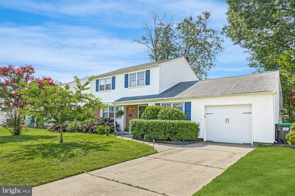 414 LEE TERRACE
