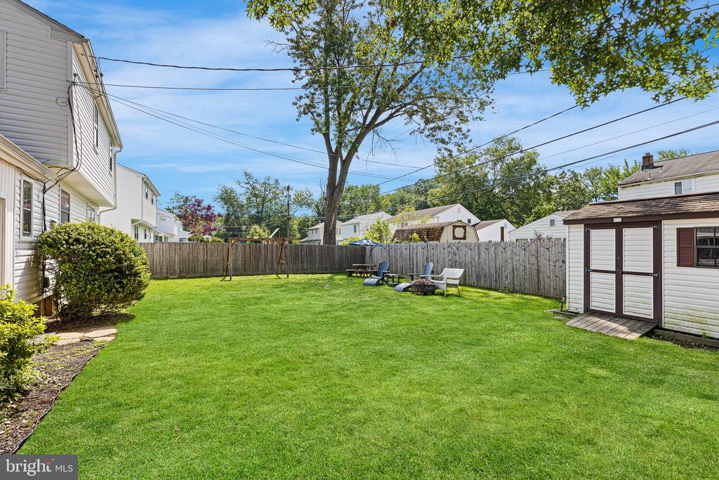 414 LEE TERRACE