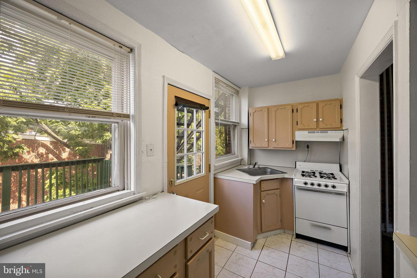 1531 DELAWARE AVE #1