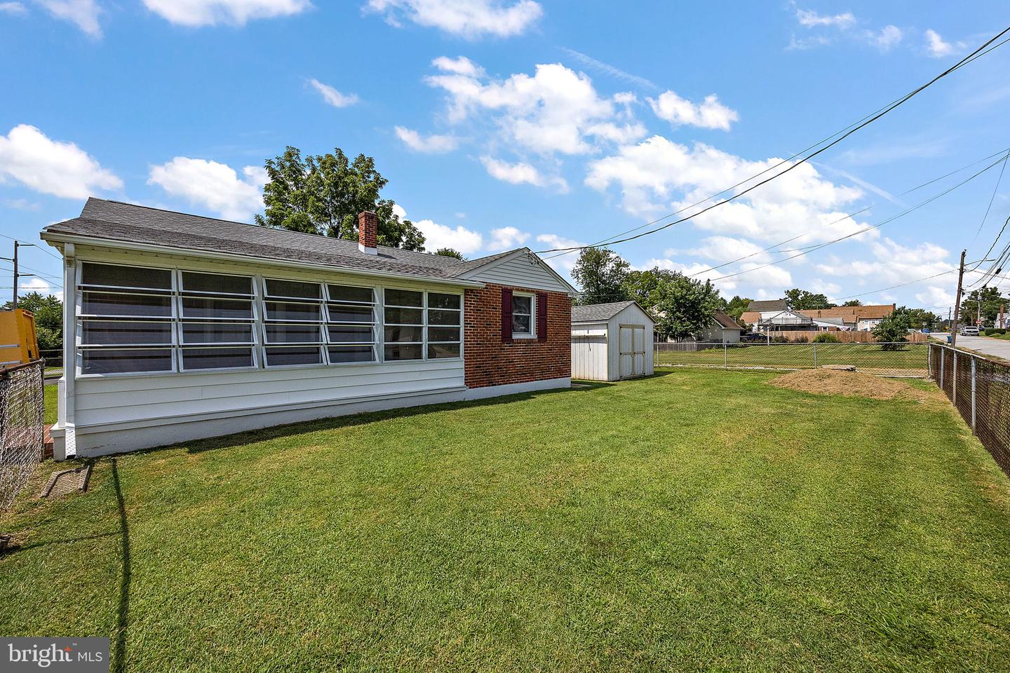 3423 Clayton Ave
