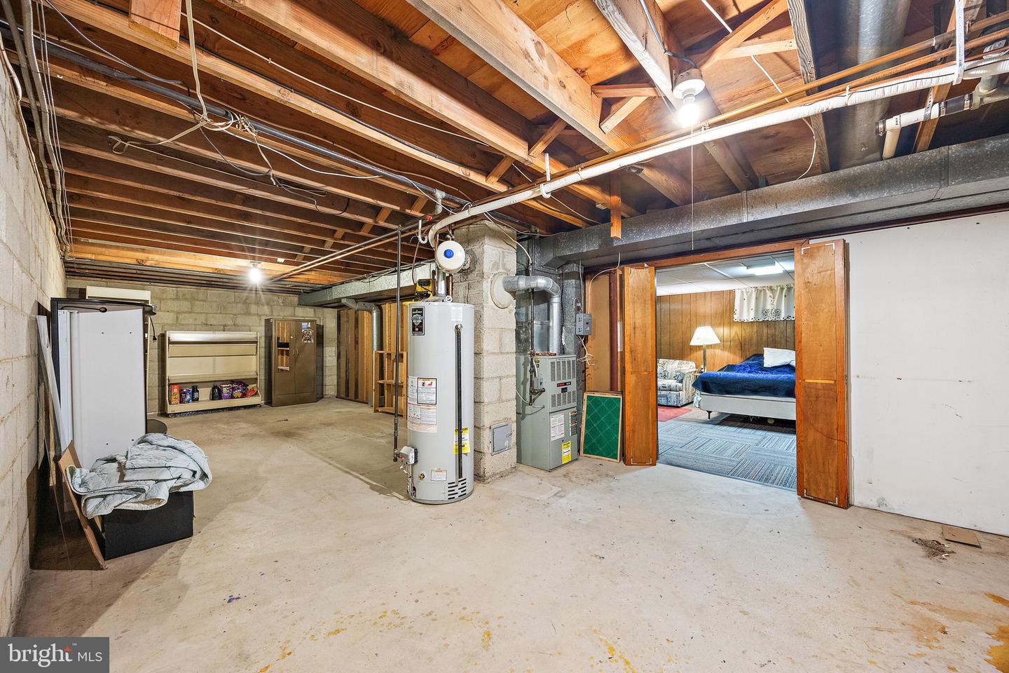 3423 Clayton Ave