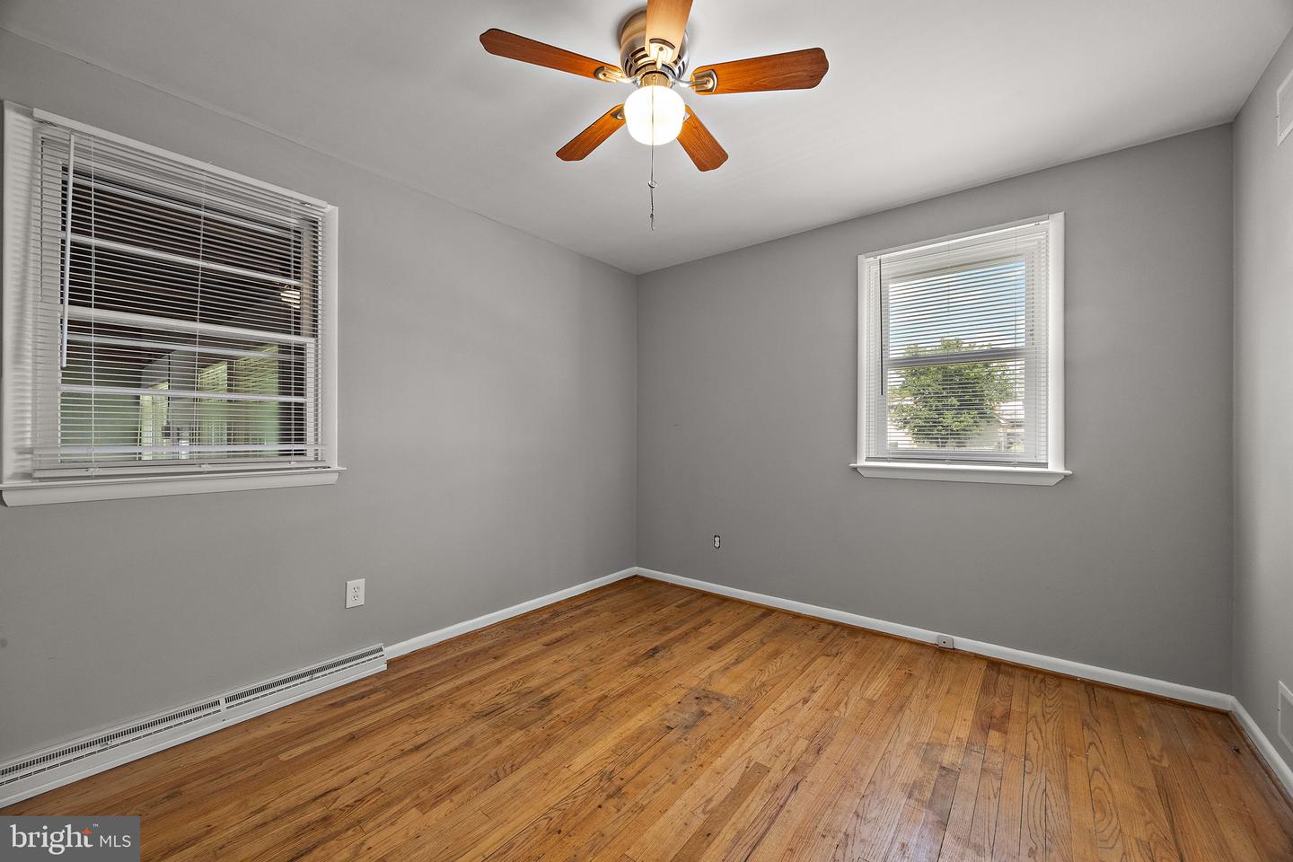 3423 Clayton Ave