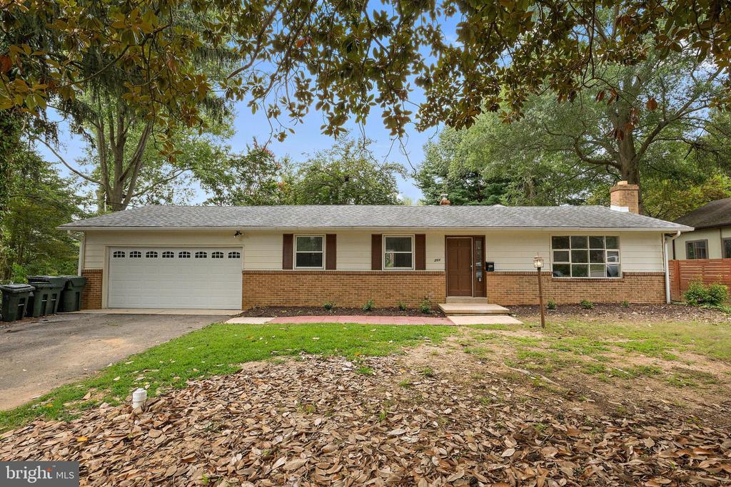 201 WINSLOW ROAD