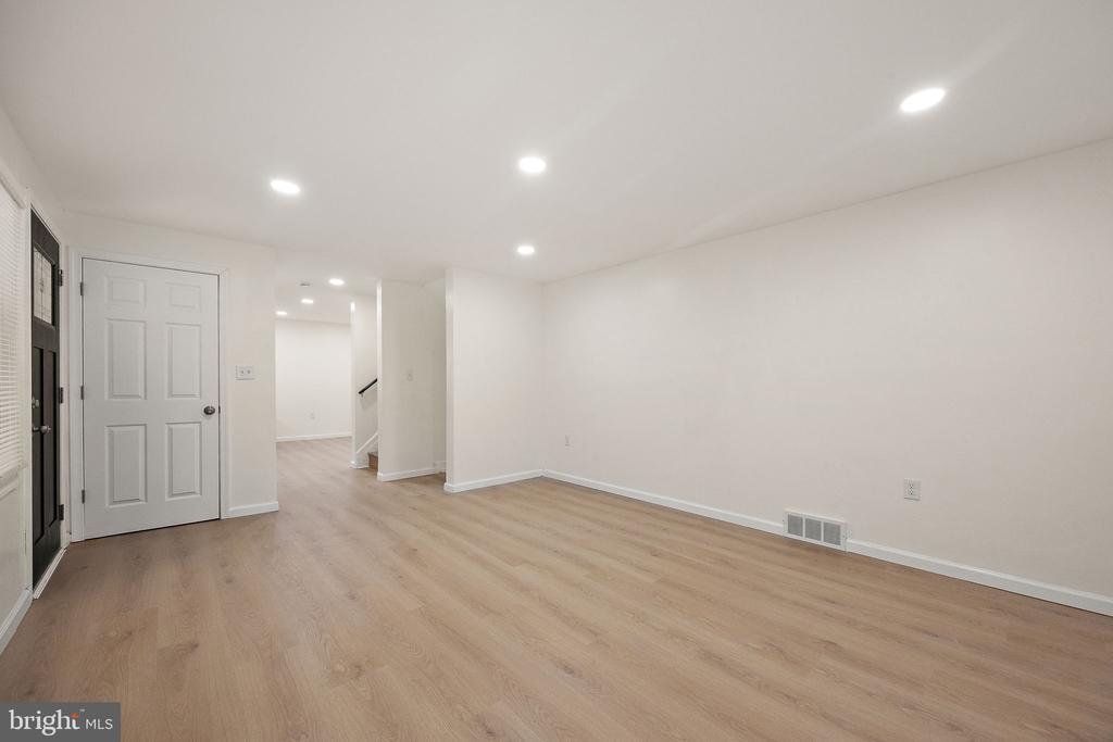 48 OSAGE ROAD