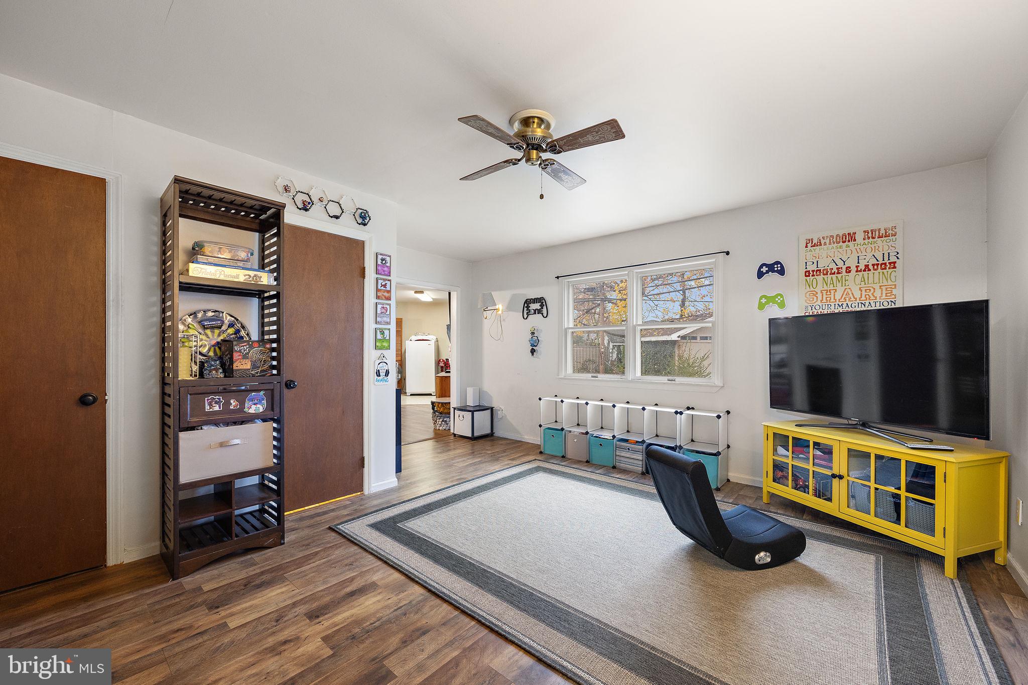 3841 KATHERINE AVENUE