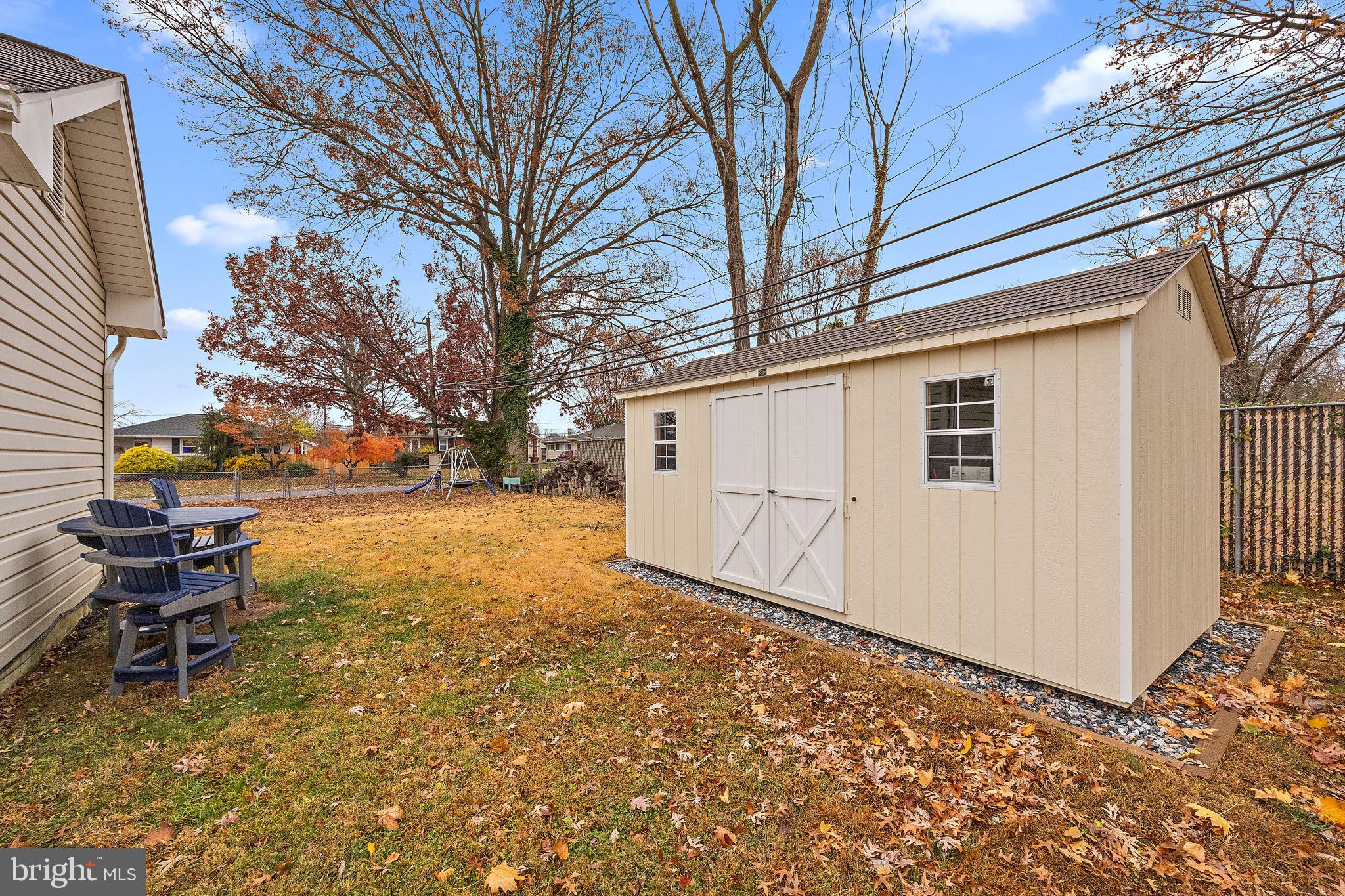 3841 KATHERINE AVENUE