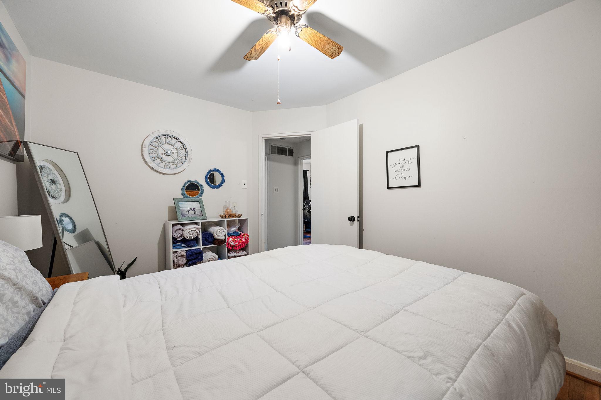 3841 KATHERINE AVENUE