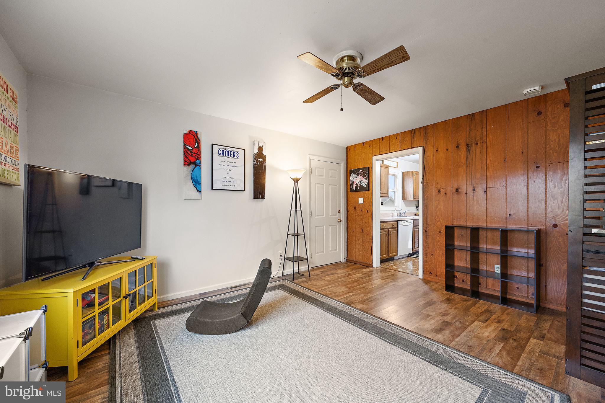 3841 KATHERINE AVENUE