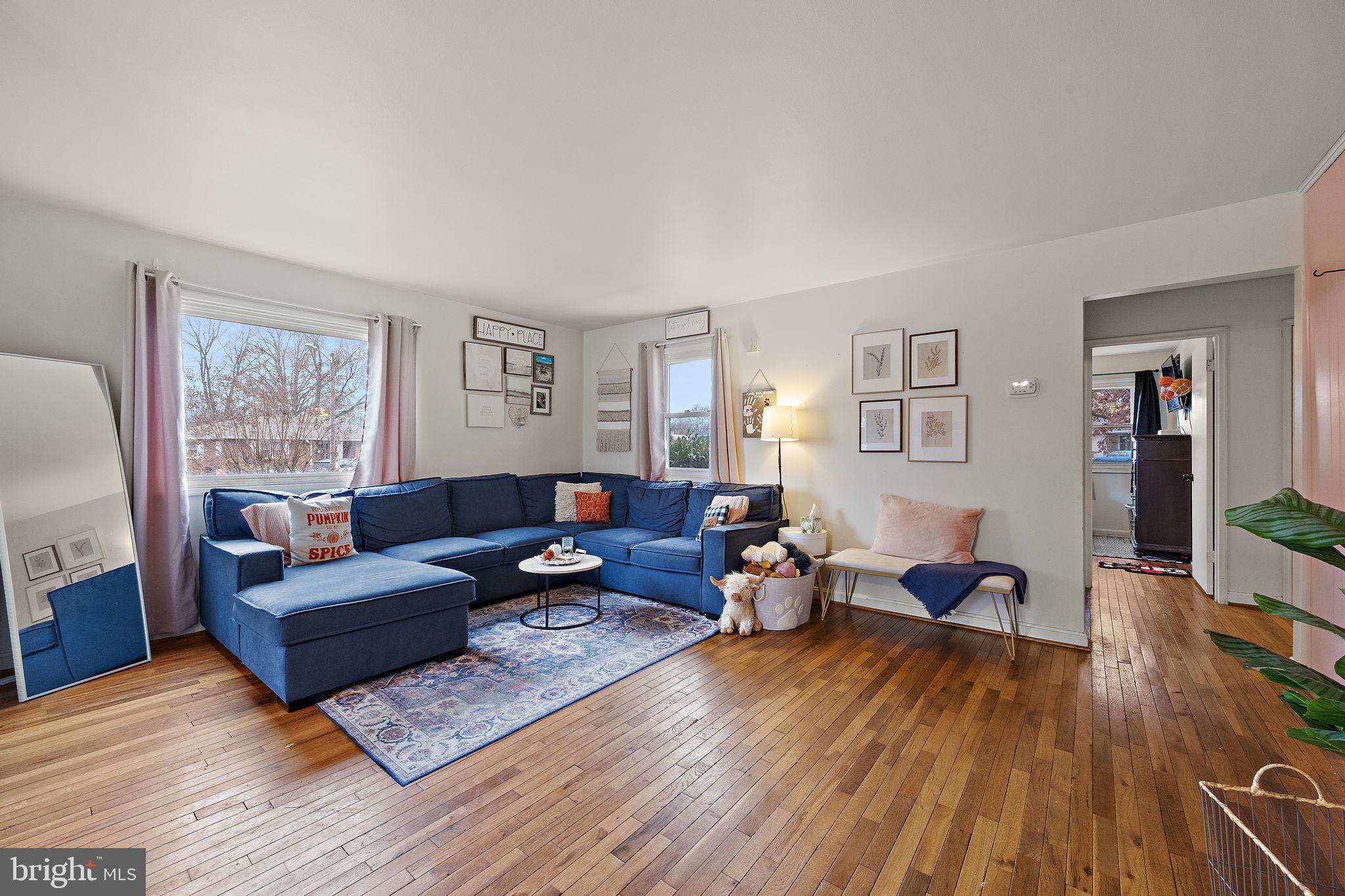 3841 KATHERINE AVENUE