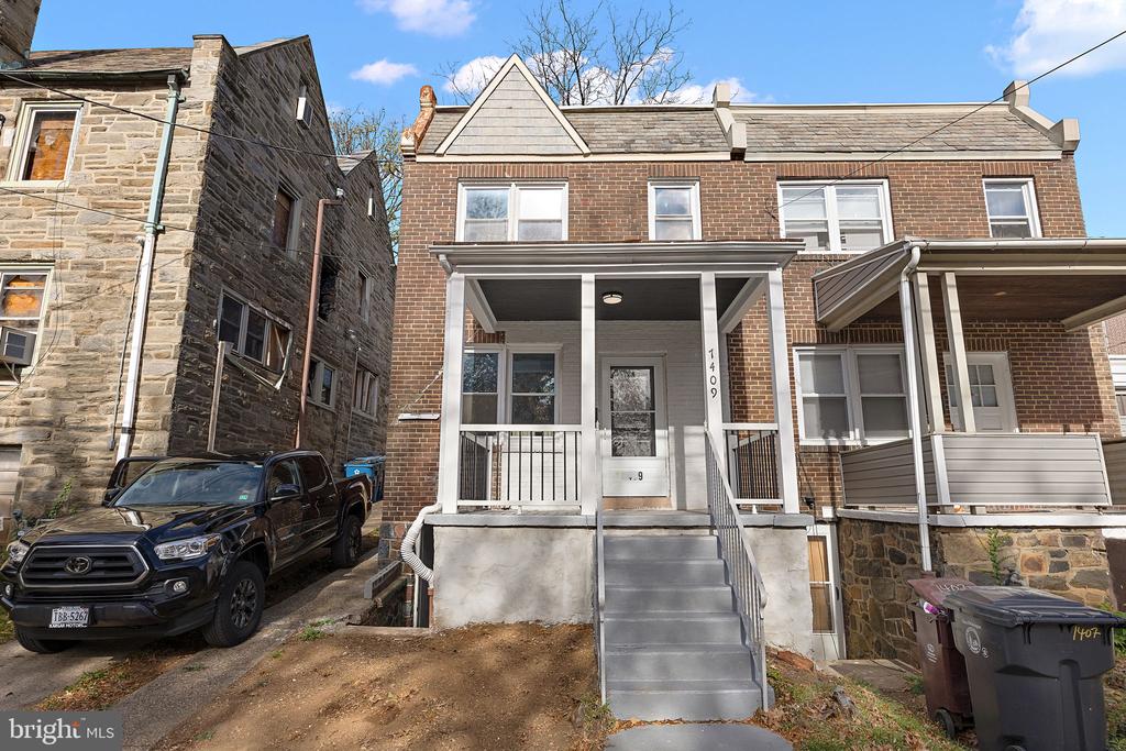 1409 W 4TH STREET