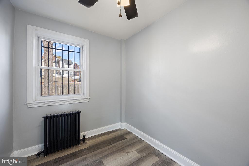1409 W 4TH STREET