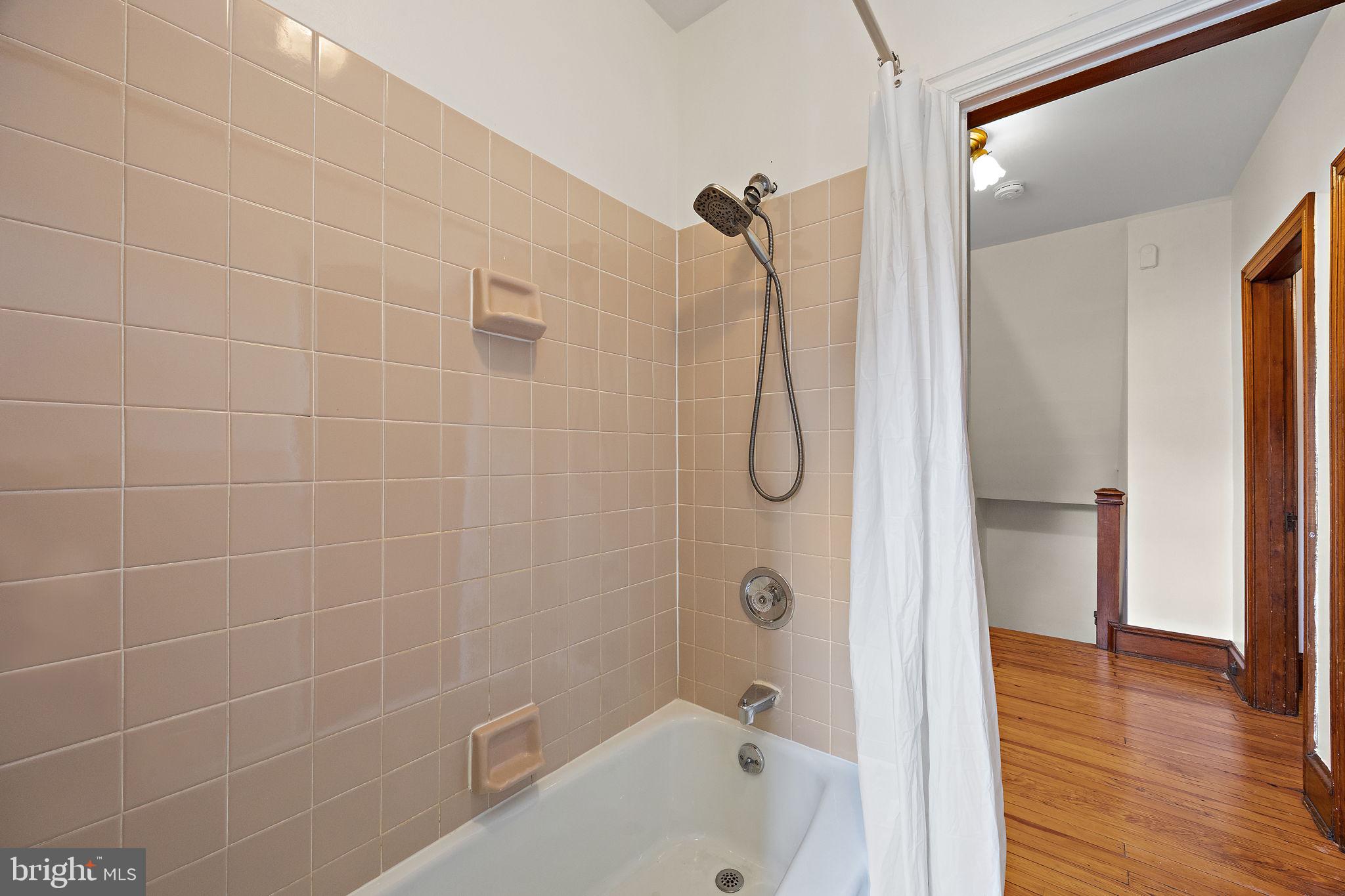 409 W 20TH STREET 2