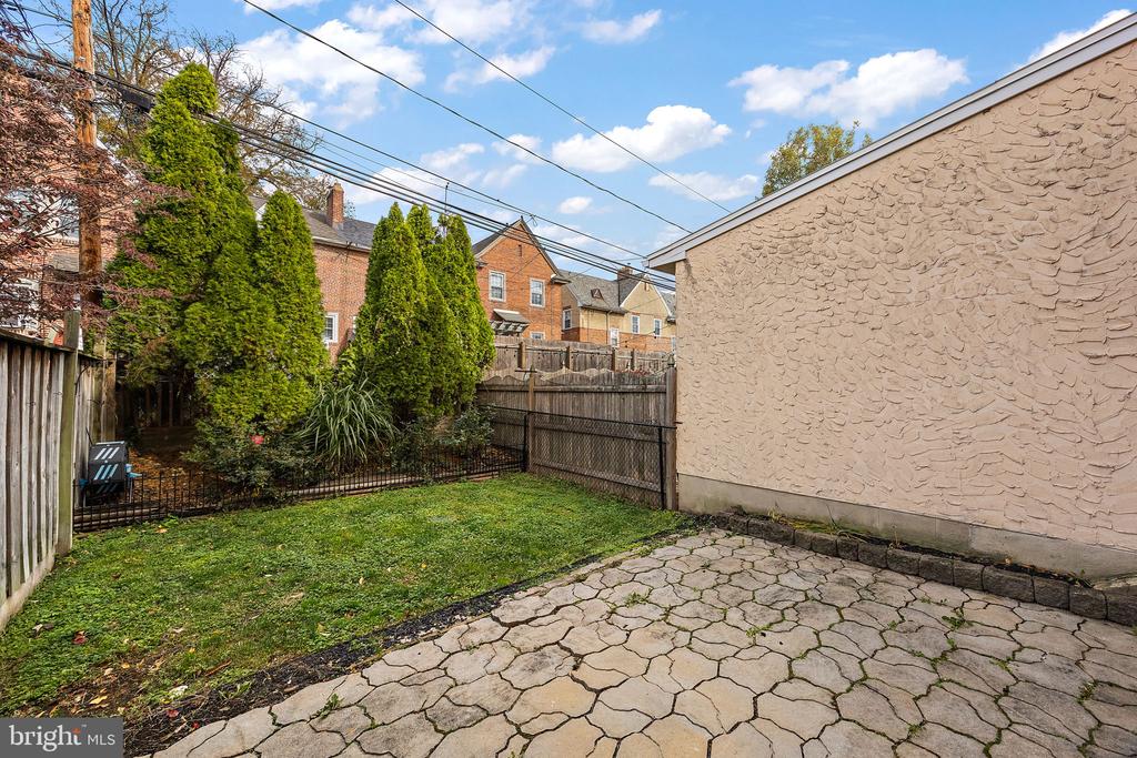 2117 GILLES STREET