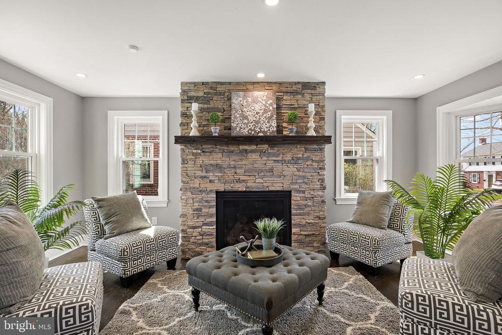 9 WIER AVENUE