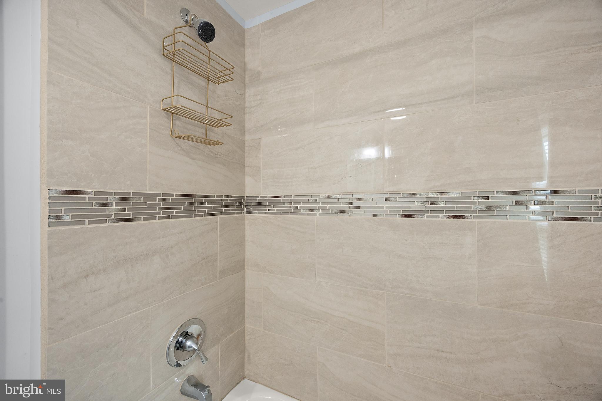 2923 N VAN BUREN STREET