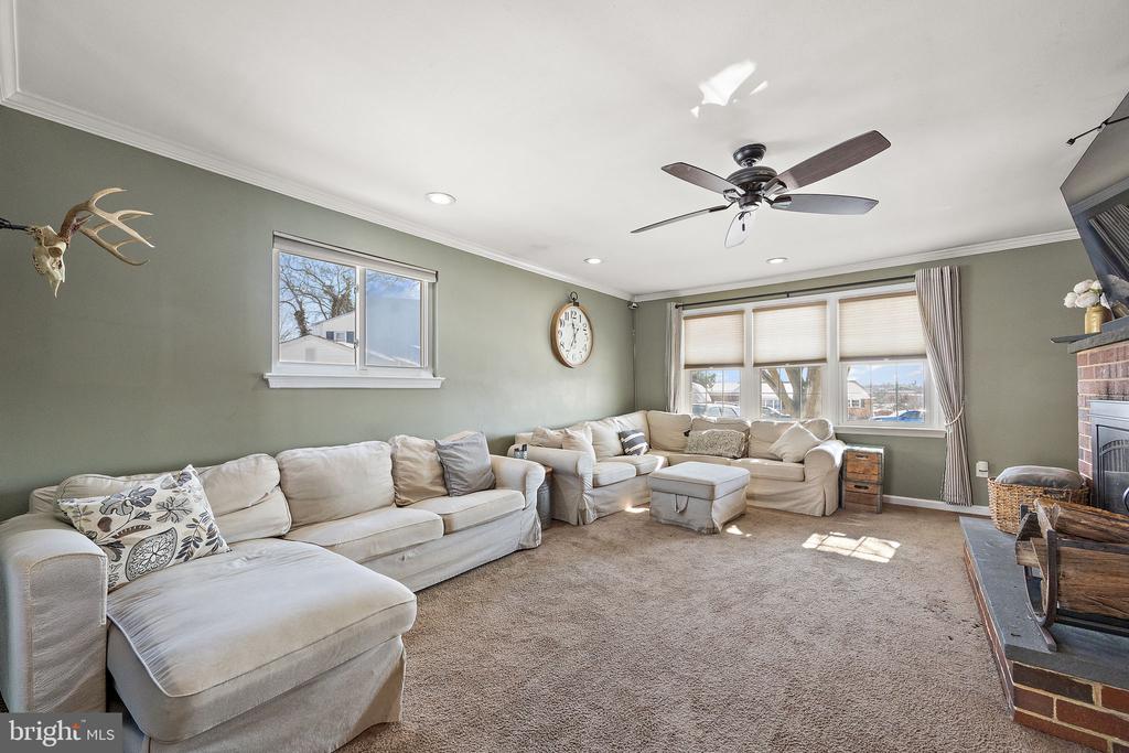 301 ORINDA DRIVE