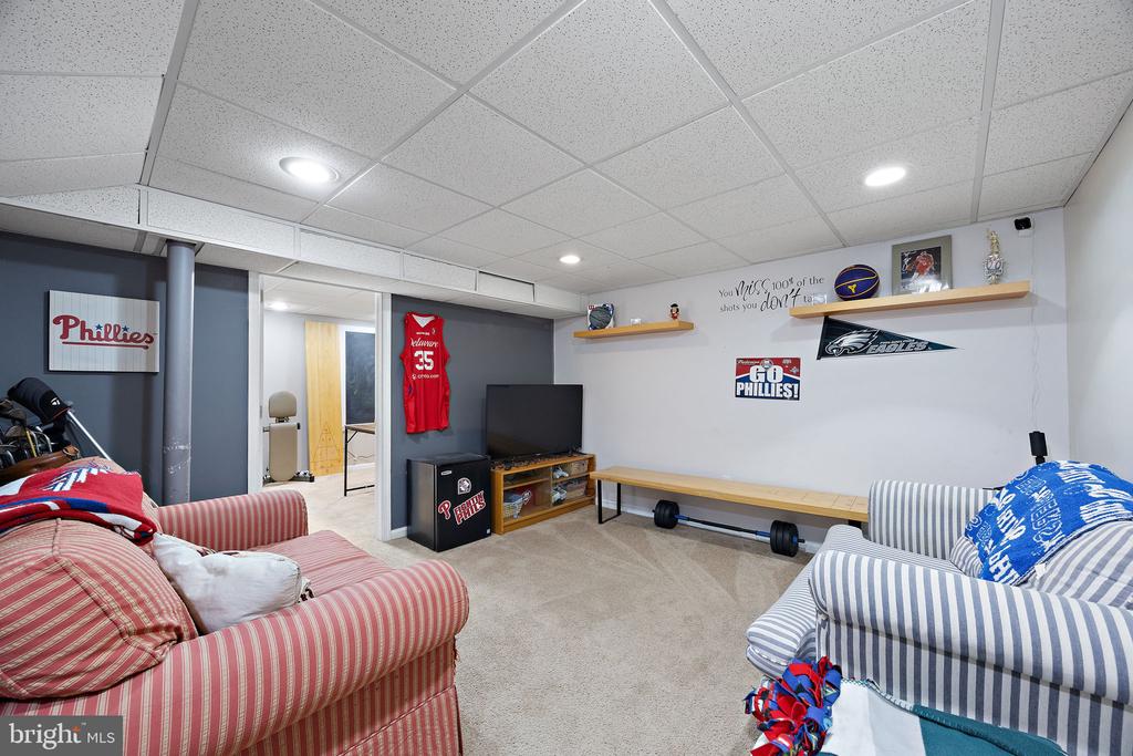 301 ORINDA DRIVE