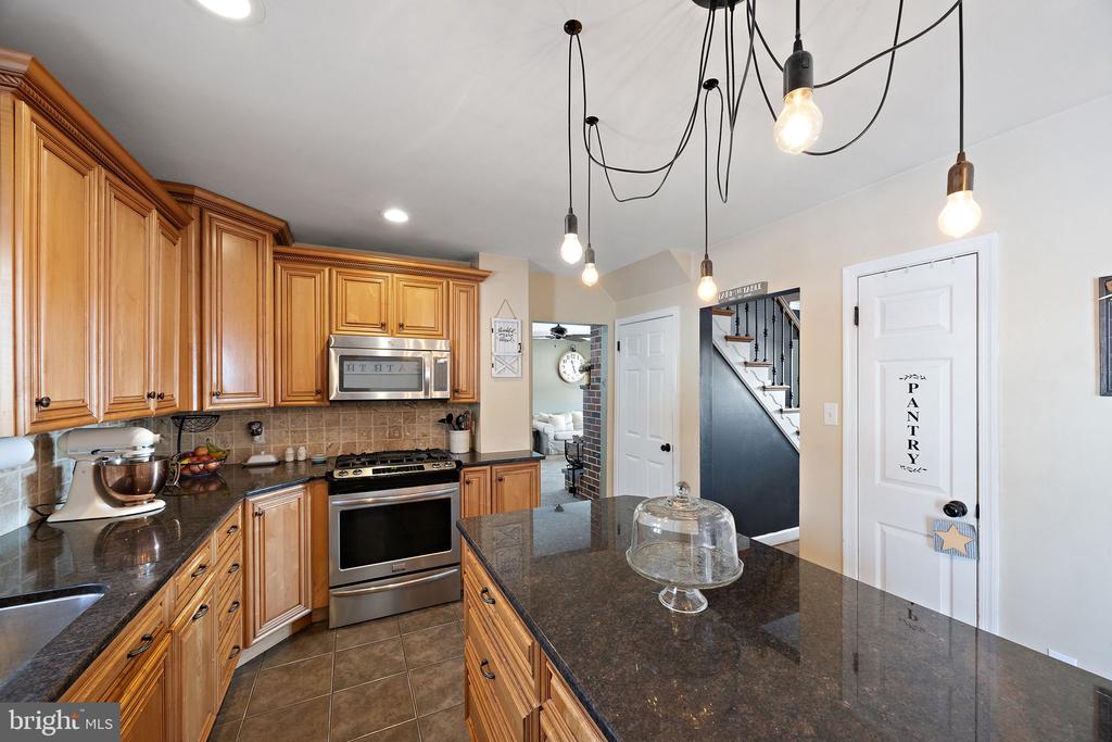 301 ORINDA DRIVE