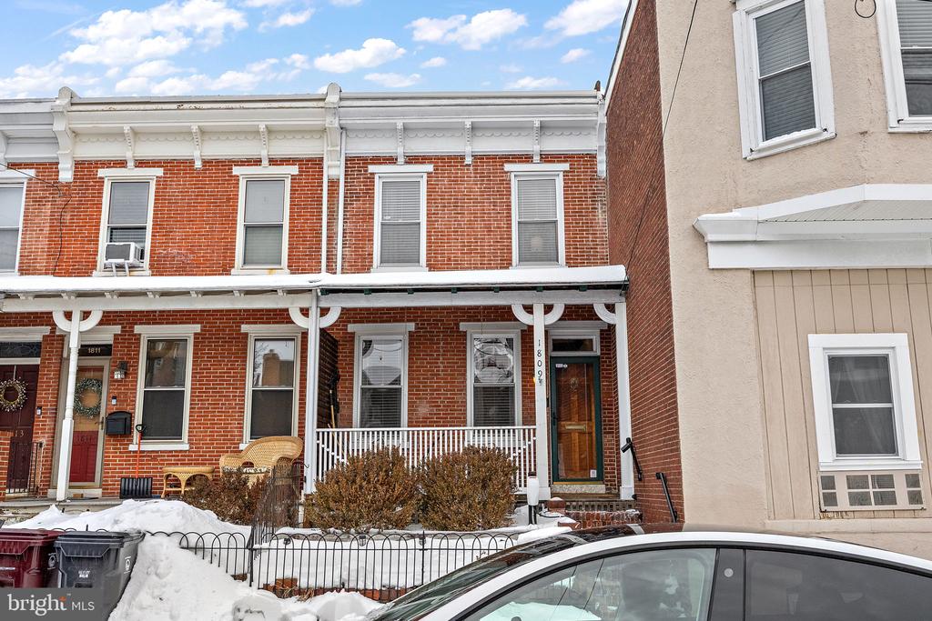 1809 W 16TH STREET