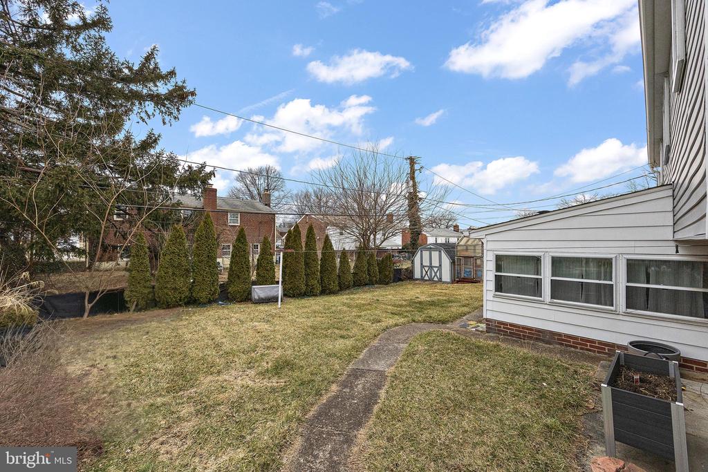 2204 FOOTE ROAD