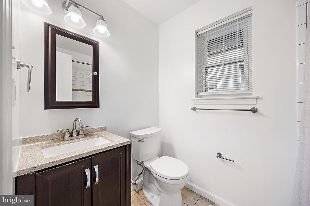 129 EMERY COURT B