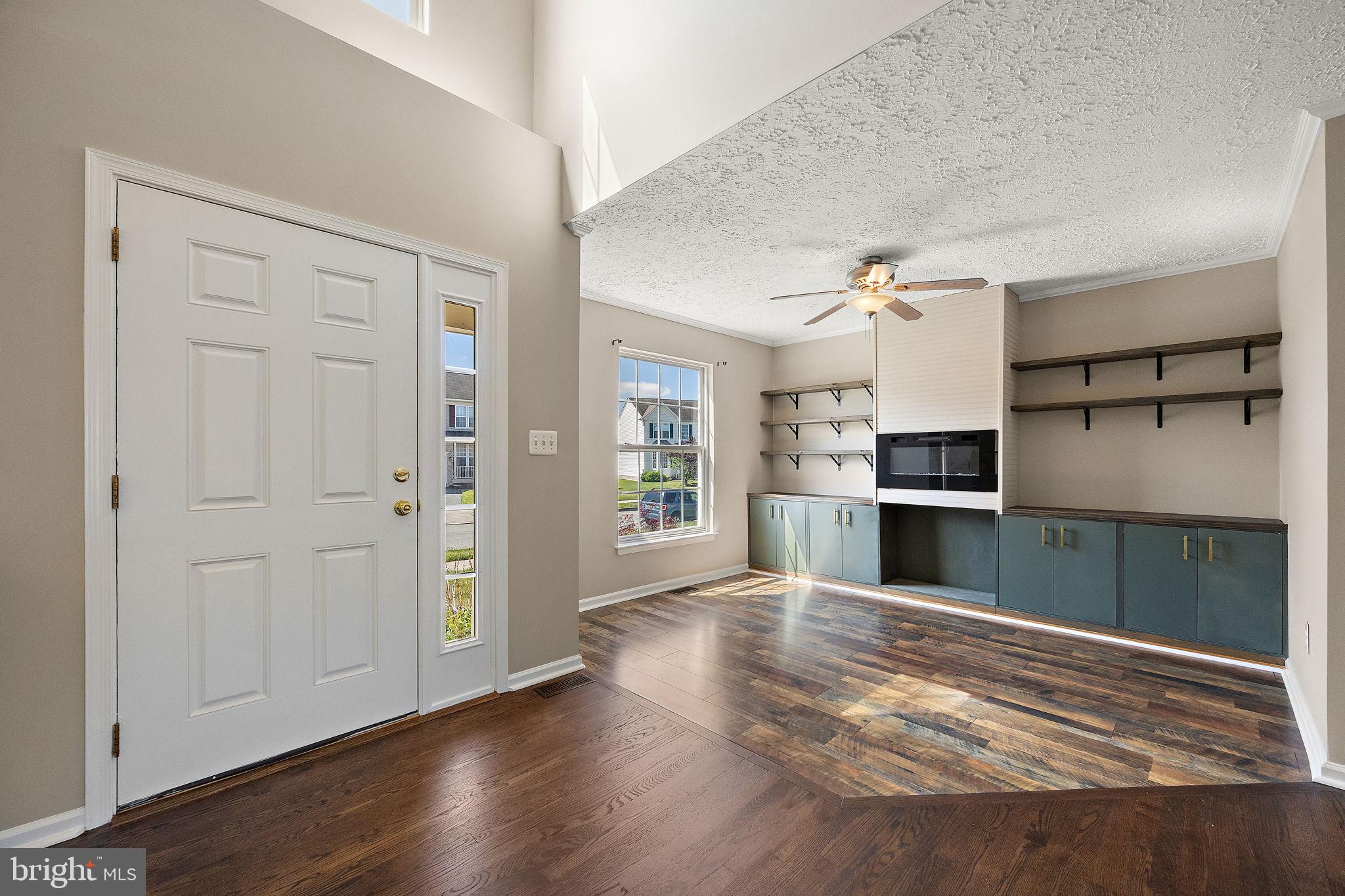 245 BUCKTAIL DRIVE