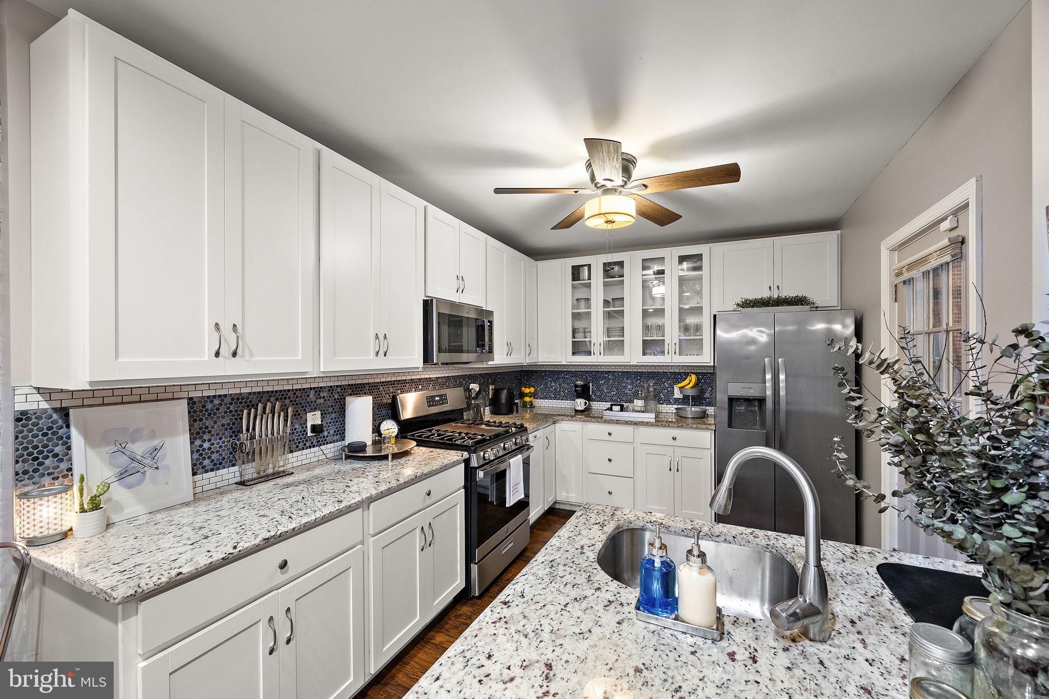 705 S VAN BUREN STREET