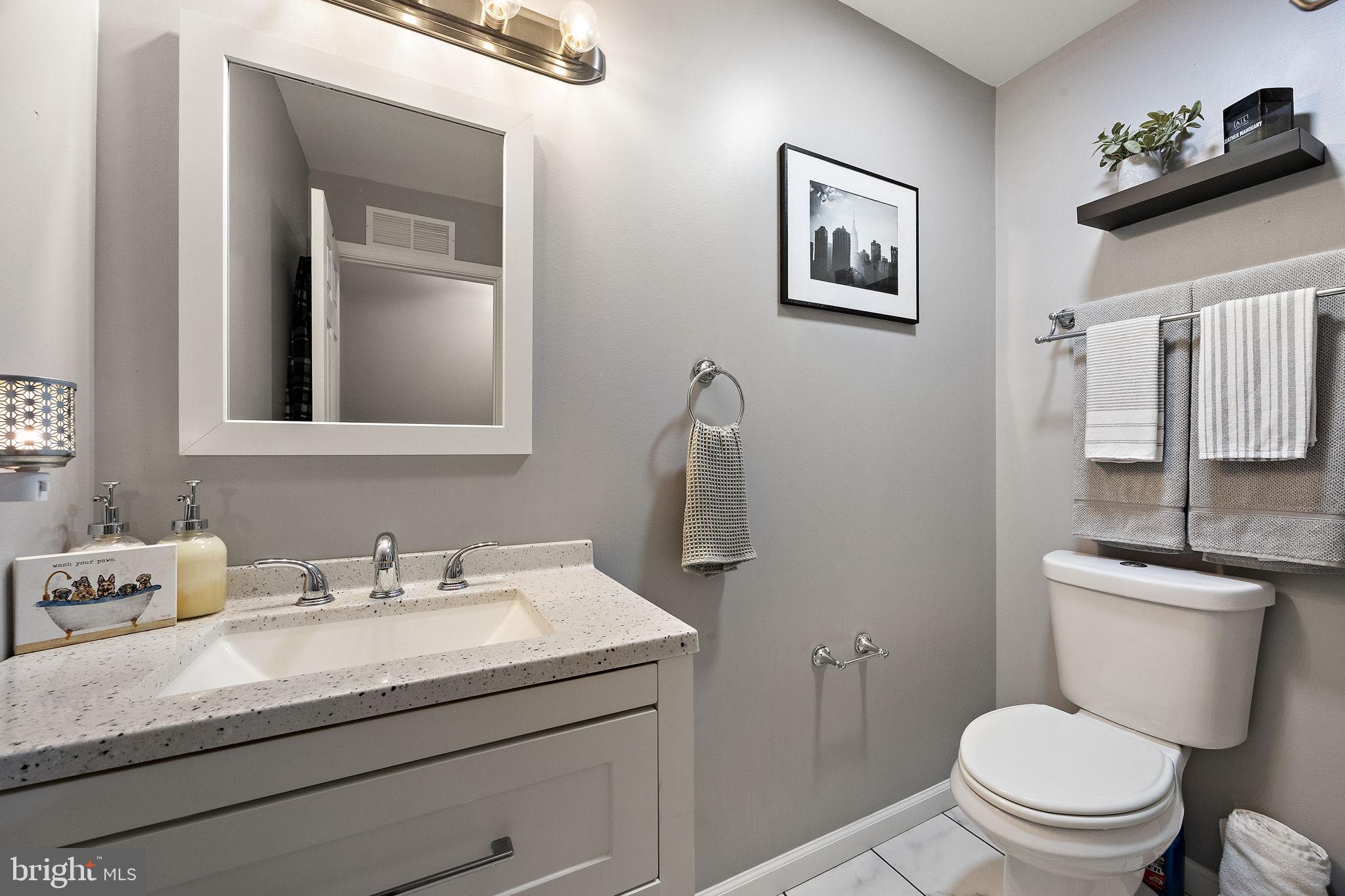 705 S VAN BUREN STREET