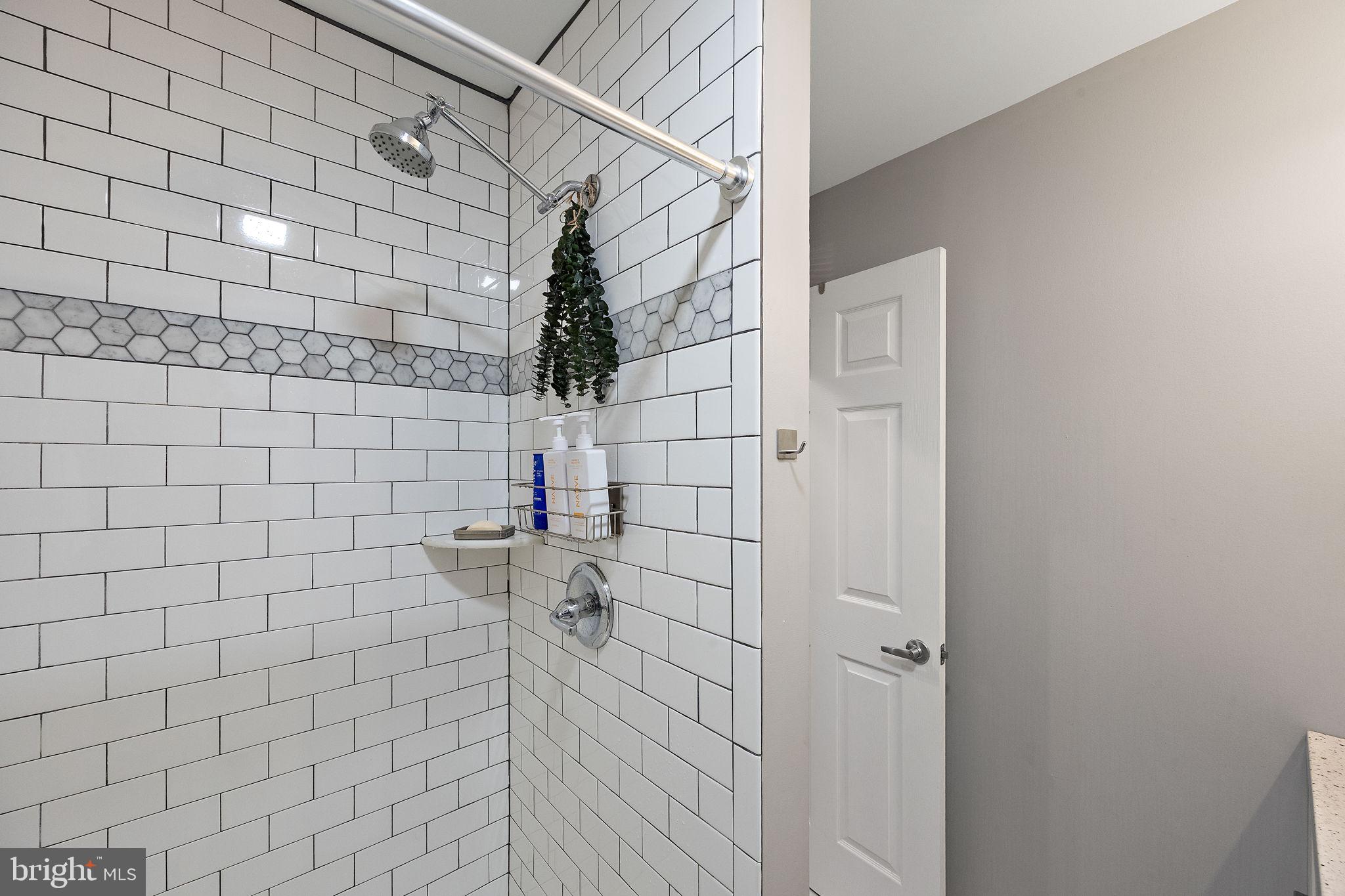 705 S VAN BUREN STREET