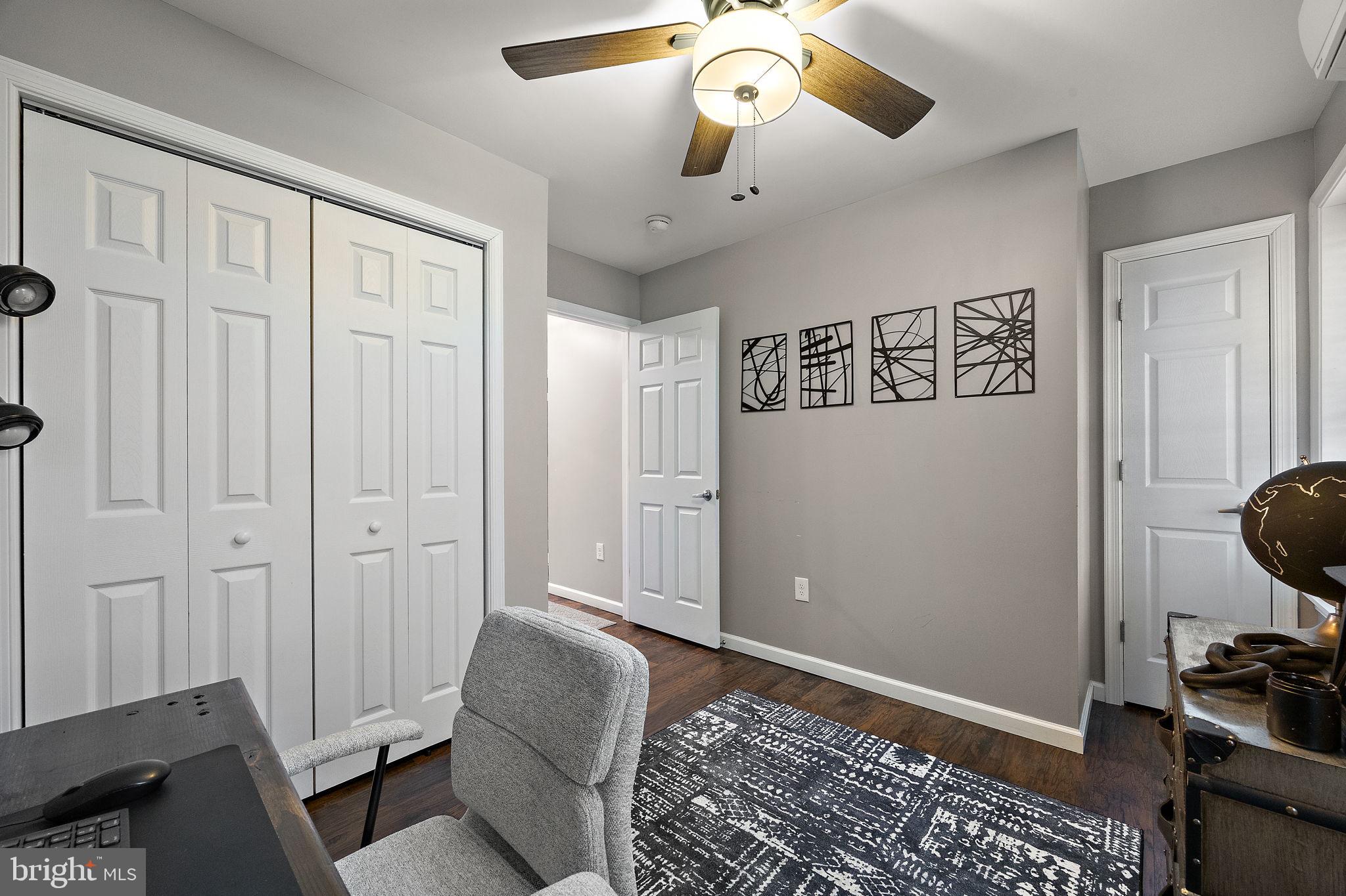 705 S VAN BUREN STREET