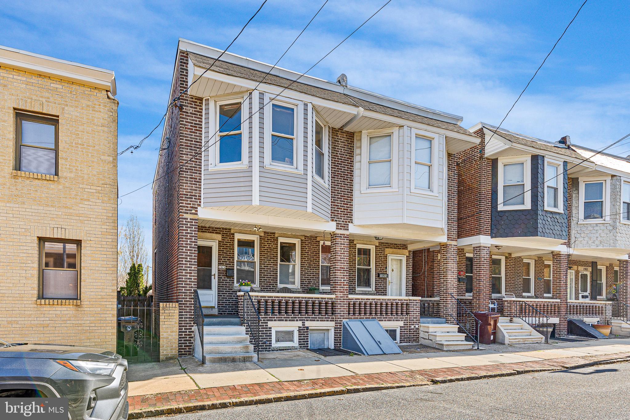 1911 W 9TH STREET