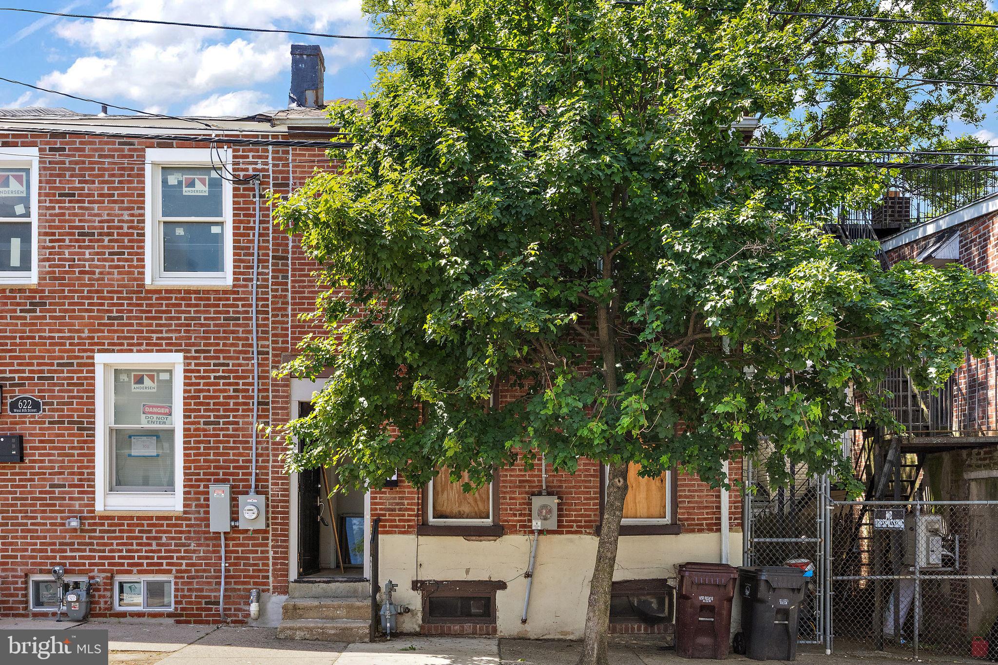 624 W 8TH STREET