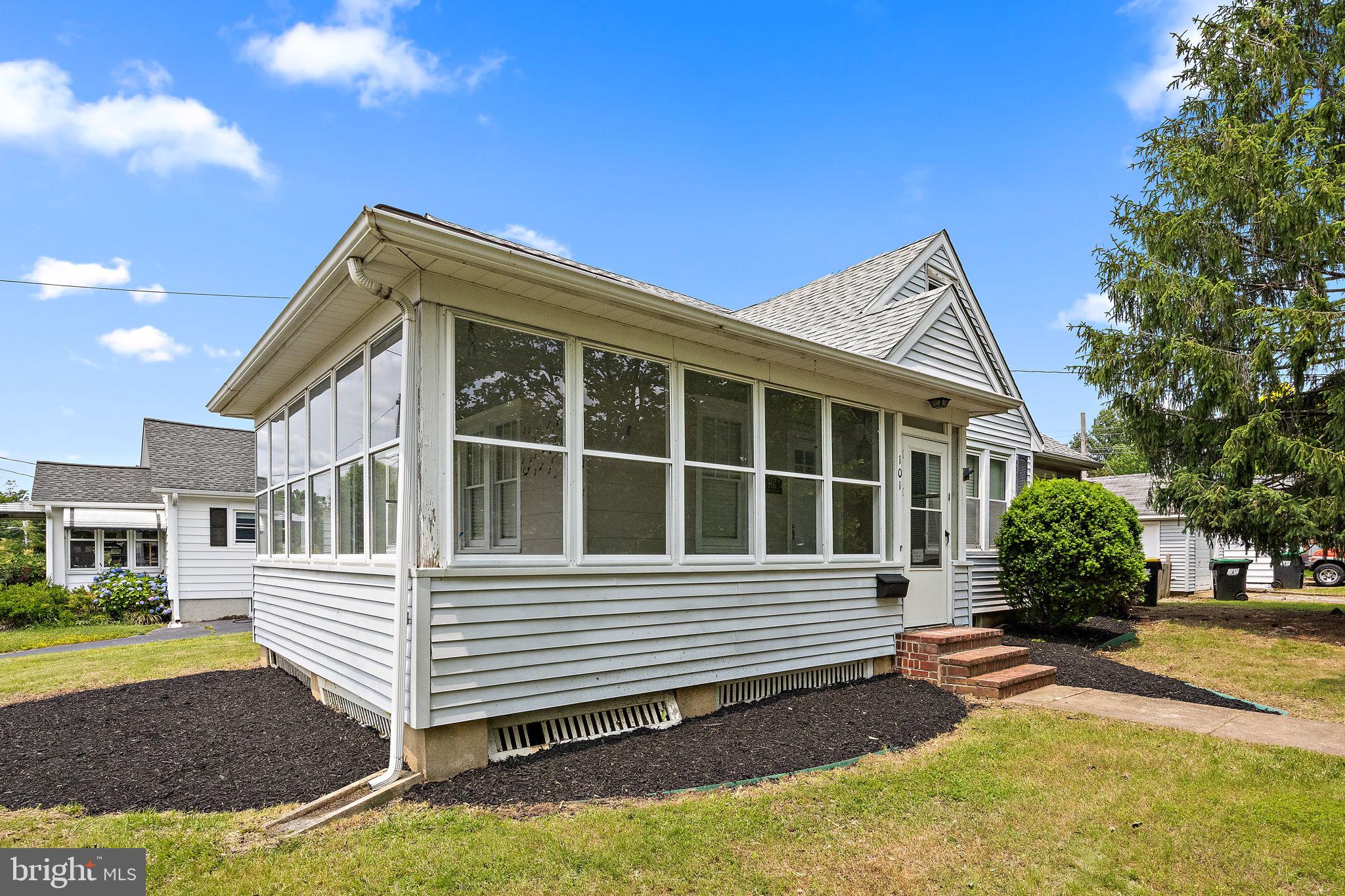 101 CURTIS AVENUE