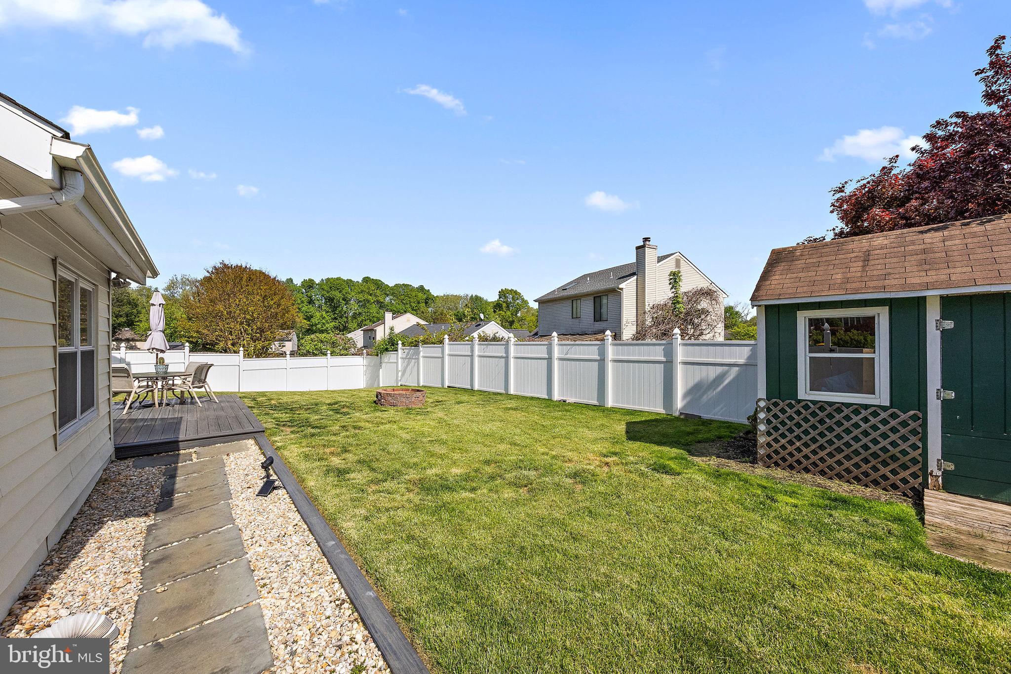 1905 S WOODMILL DRIVE