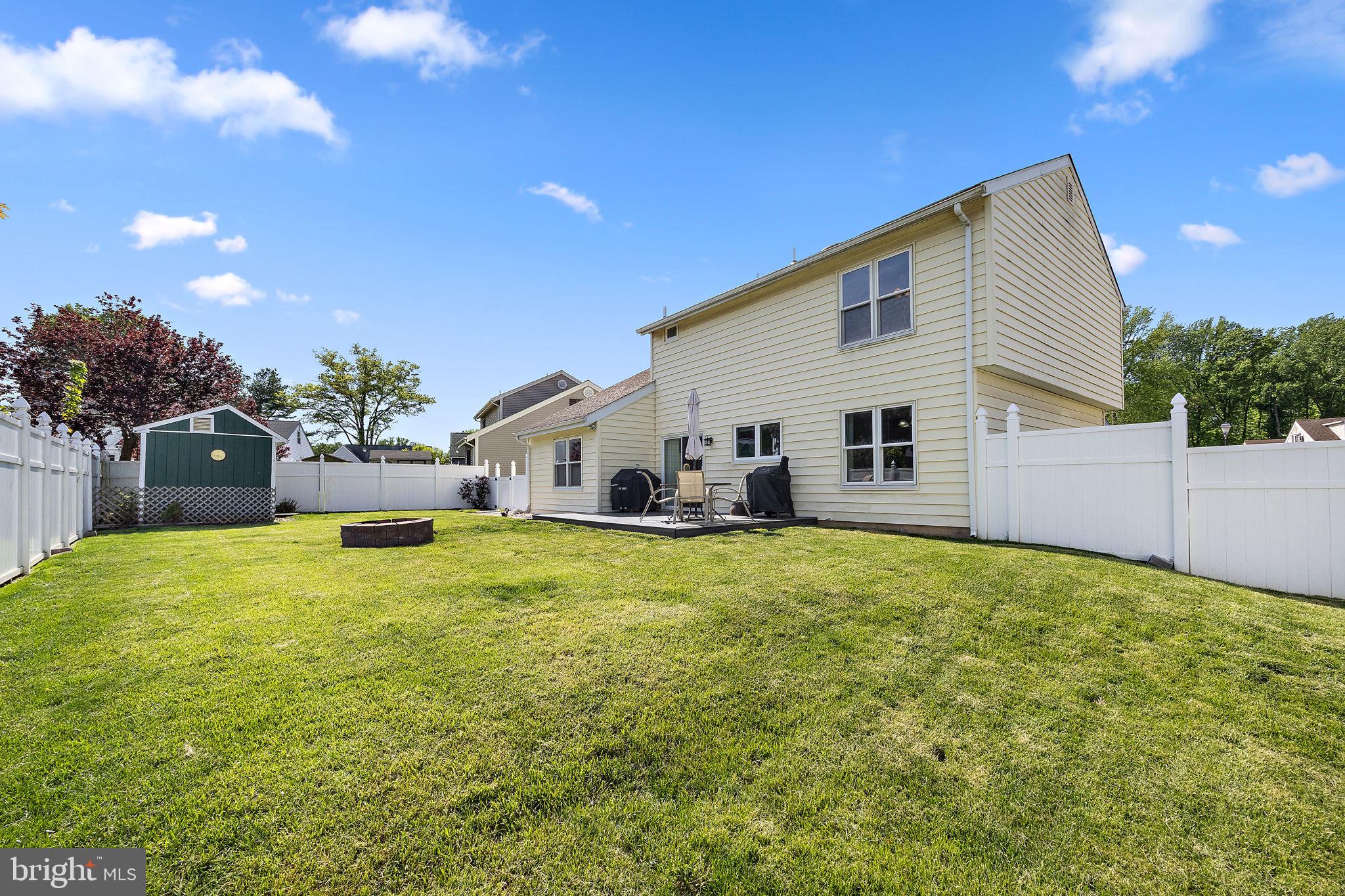 1905 S WOODMILL DRIVE