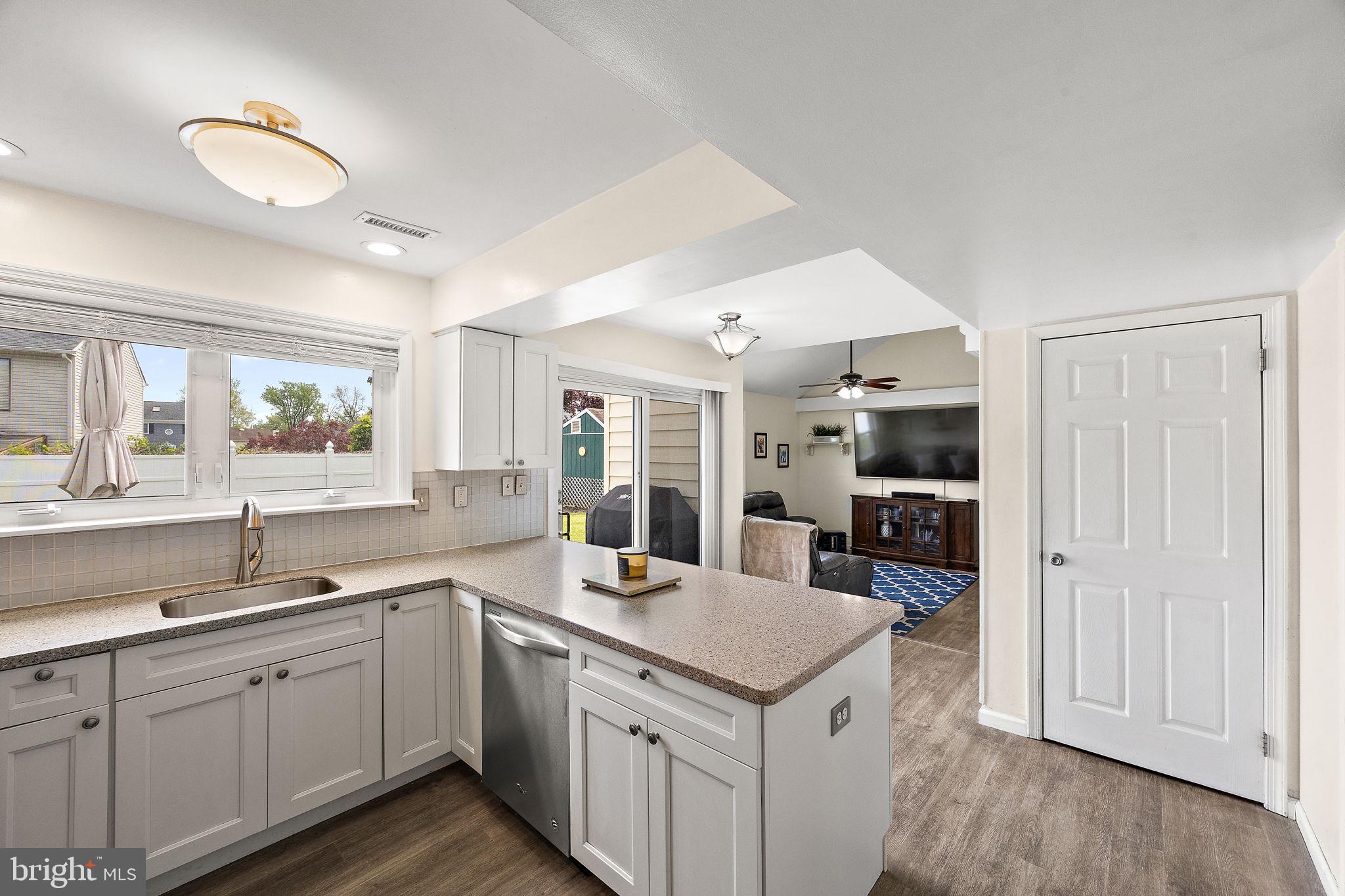 1905 S WOODMILL DRIVE