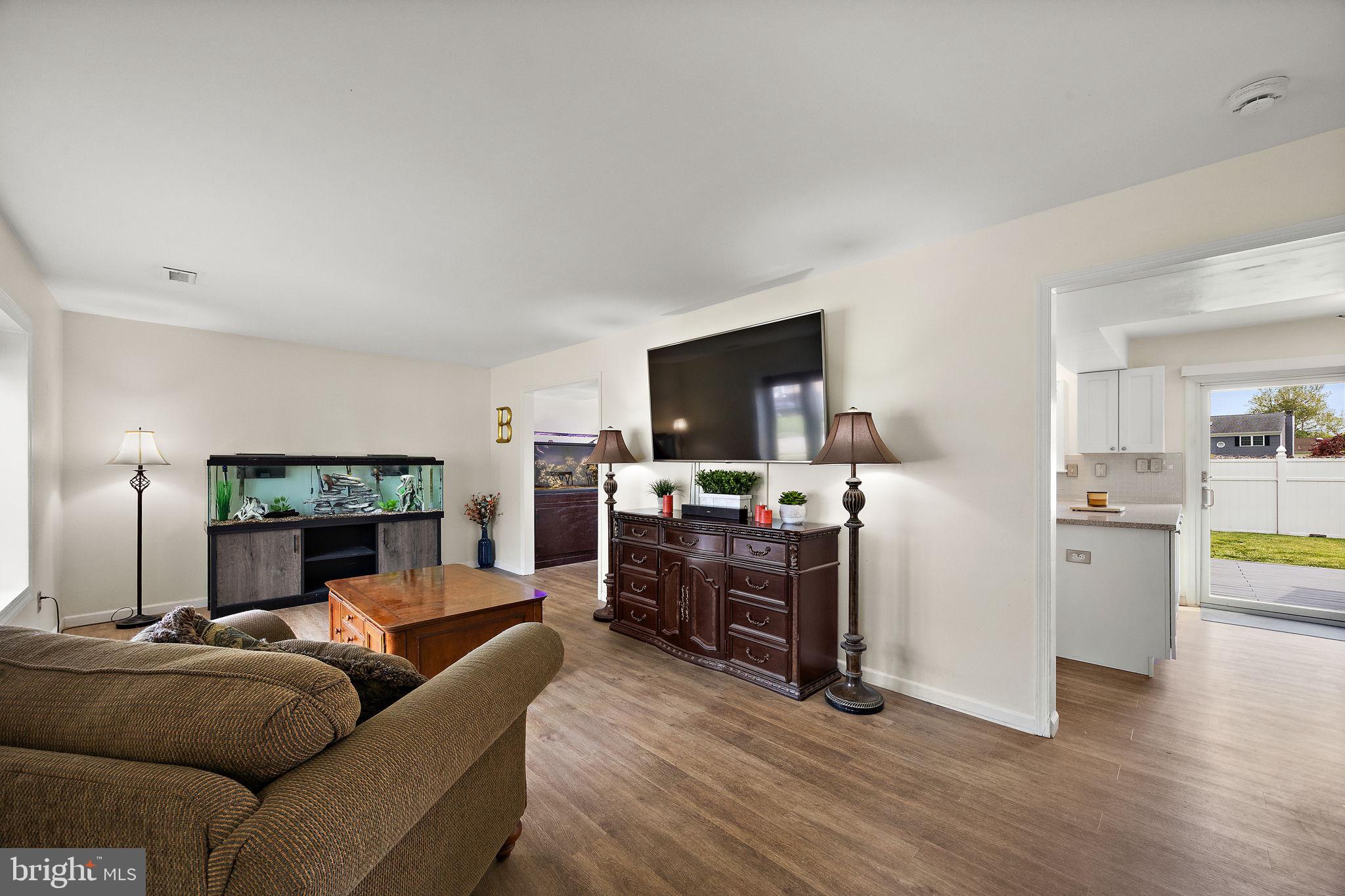 1905 S WOODMILL DRIVE