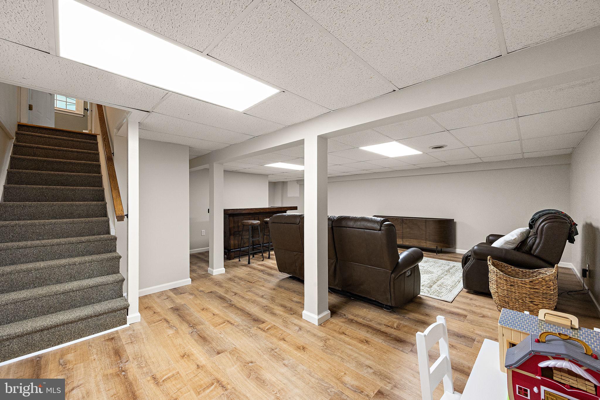 2511 NORTH GATE