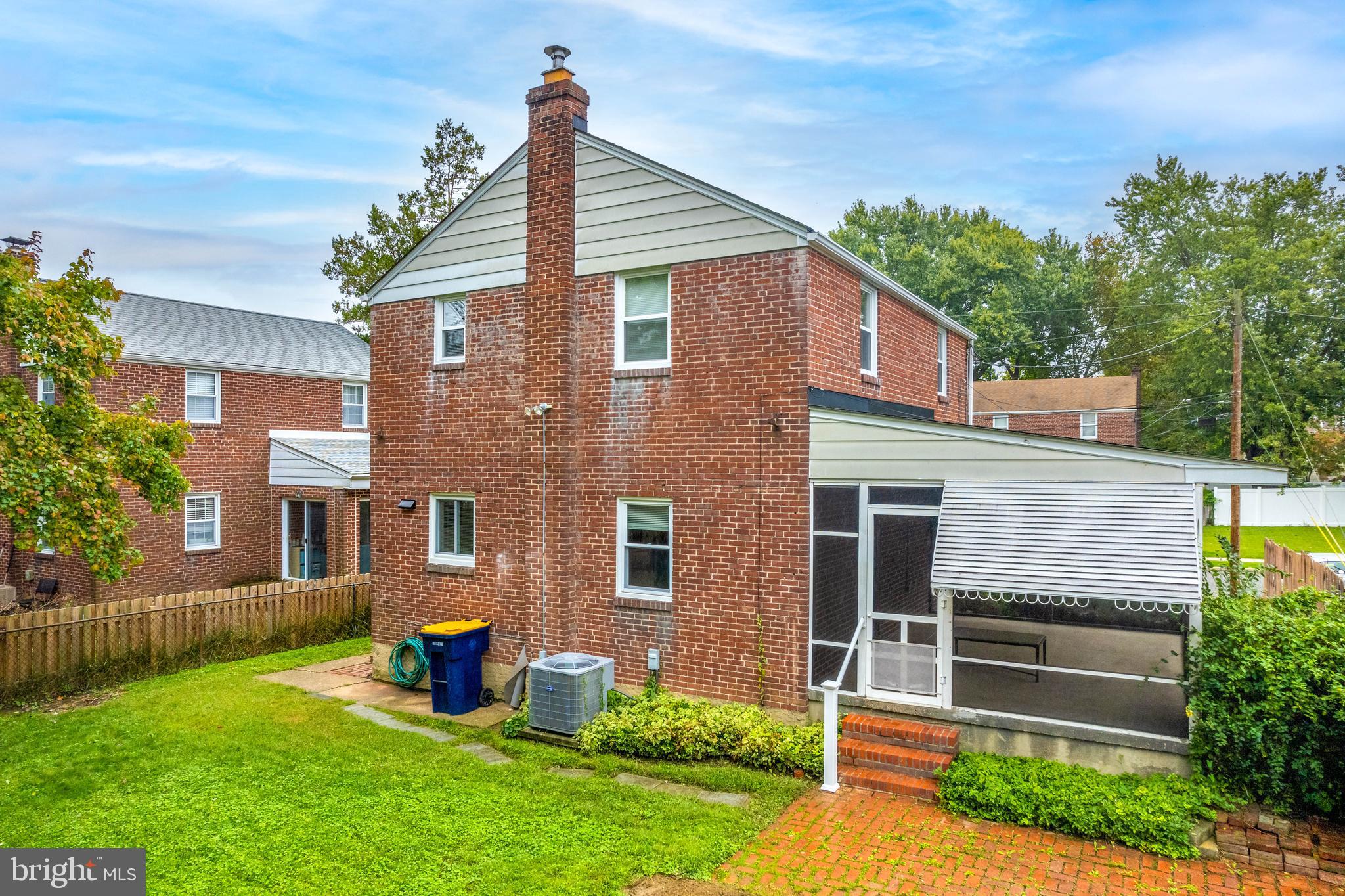 8 MARVILO AVENUE