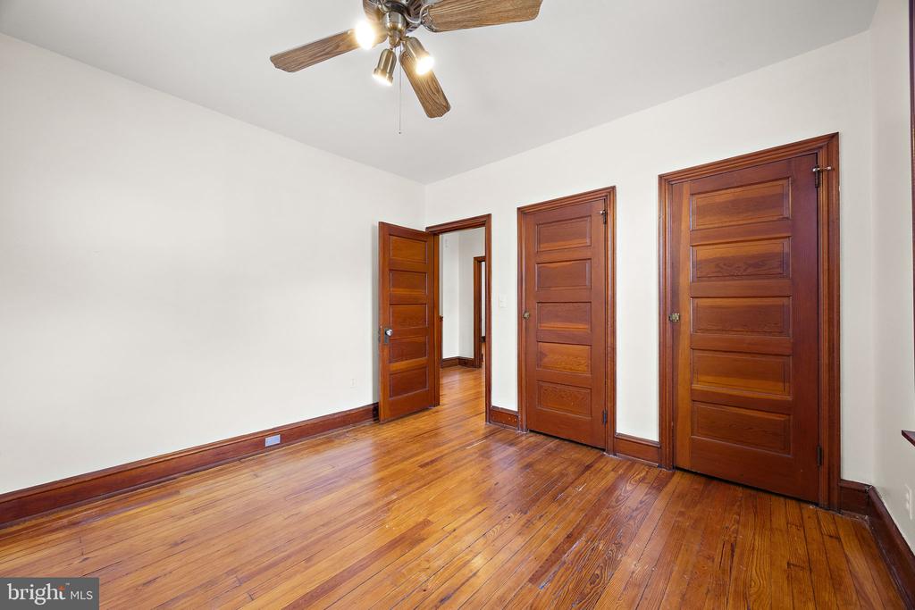 409 W 20TH STREET 2