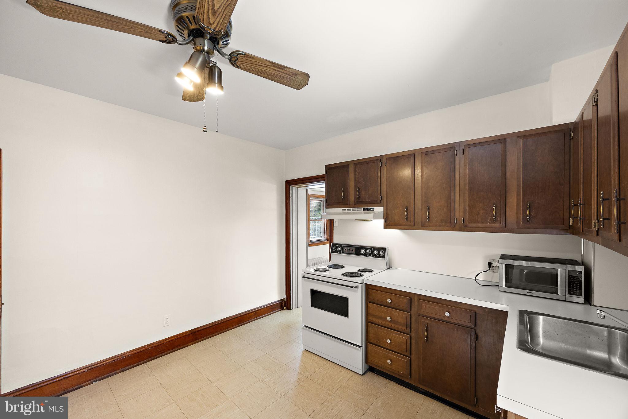 409 W 20TH STREET 2