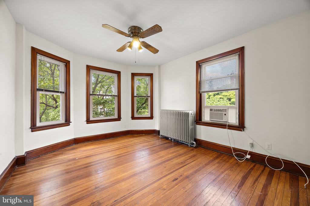 409 W 20TH STREET 2