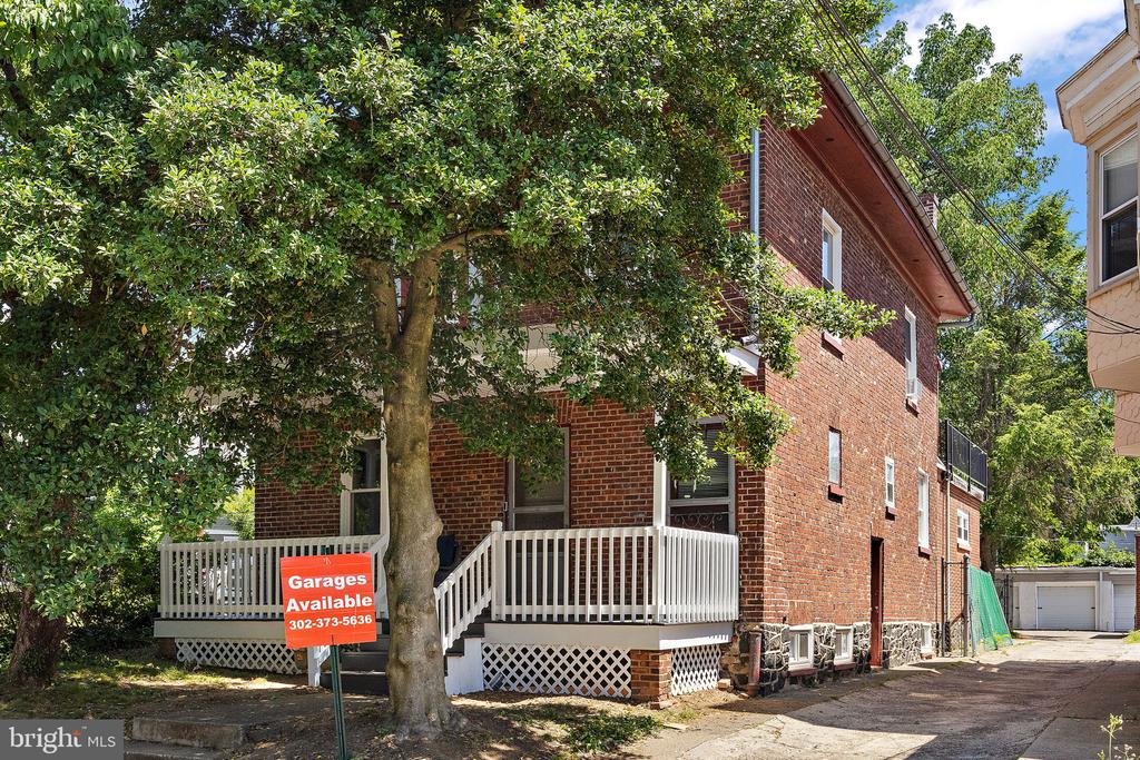 409 W 20TH STREET 2