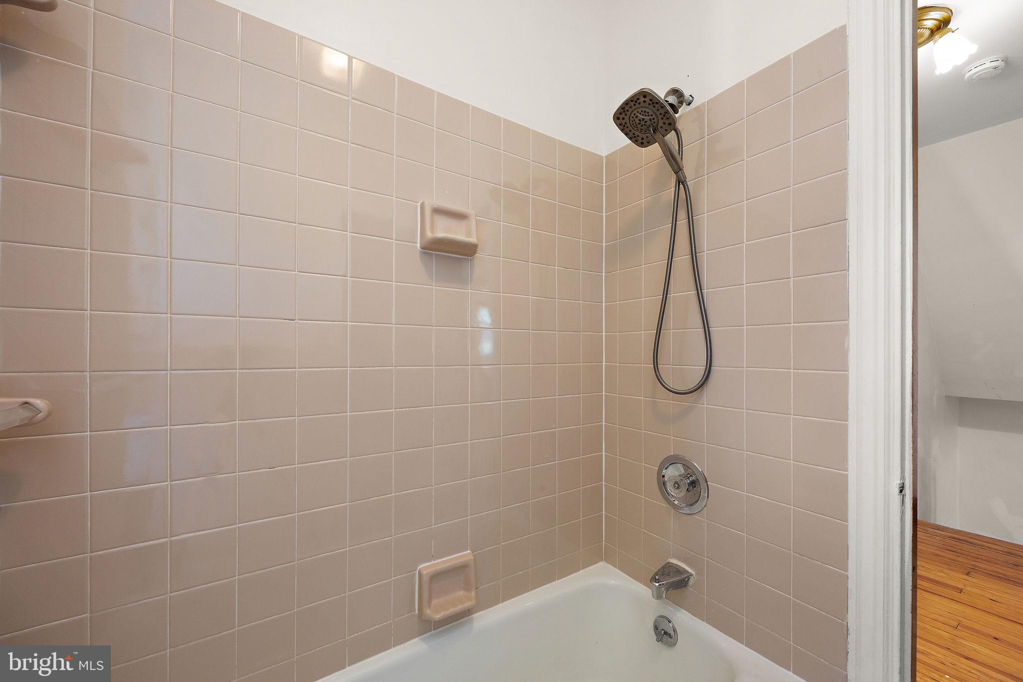 409 W 20TH STREET 2