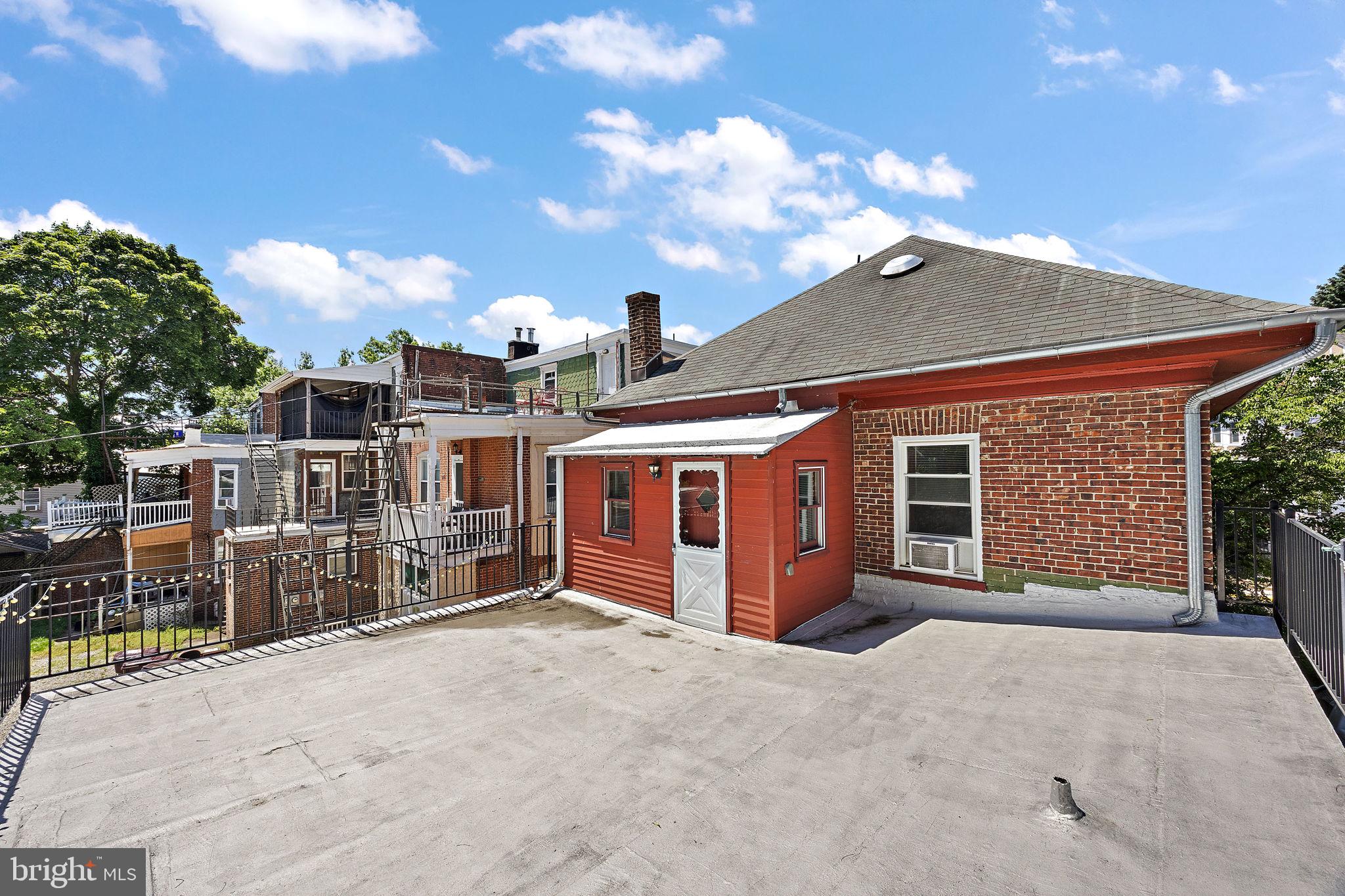 409 W 20TH STREET 2