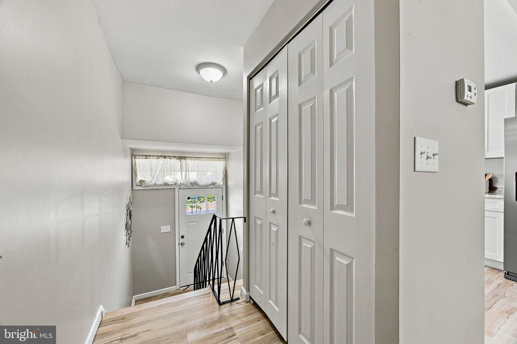 48 OAKMONT DRIVE