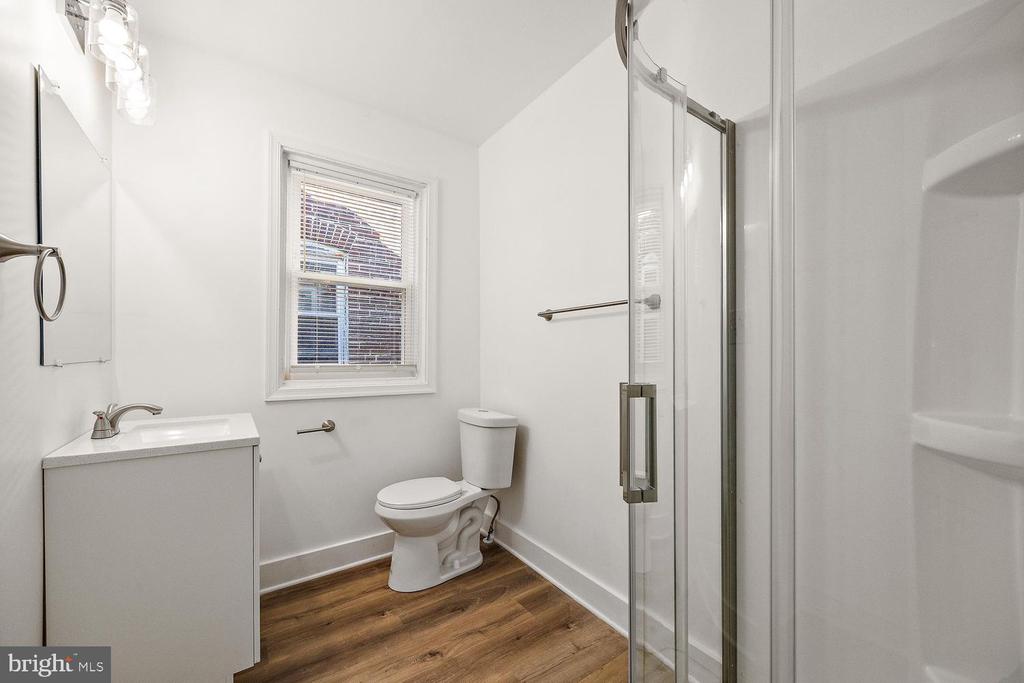 1715 W 8TH STREET