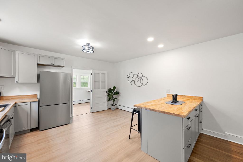 2526 EBRIGHT ROAD