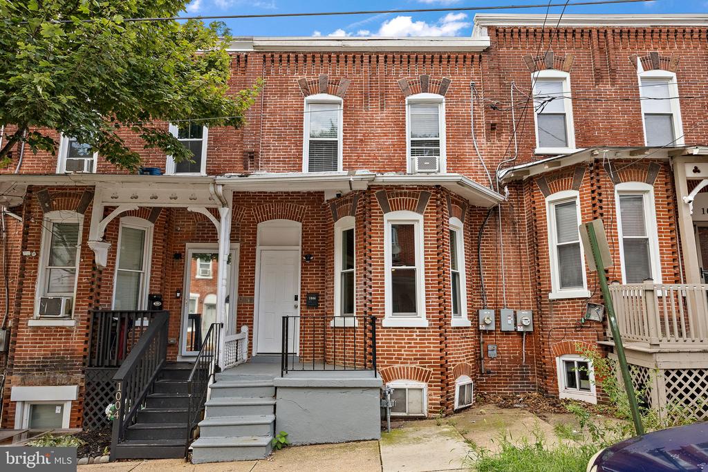 1006 7TH STREET